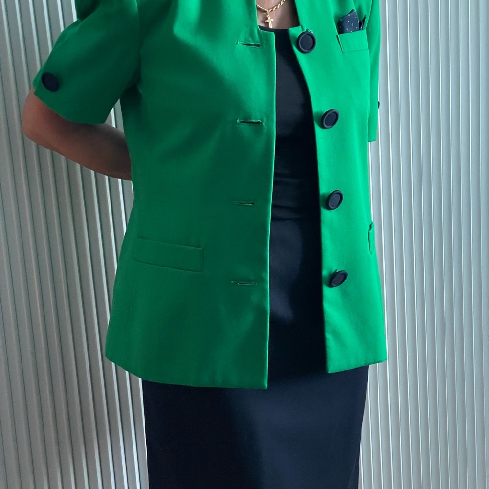 ELEGANT, CLASSY, JACKET & SKIRT SET